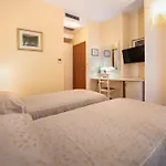 Hotel Peristil